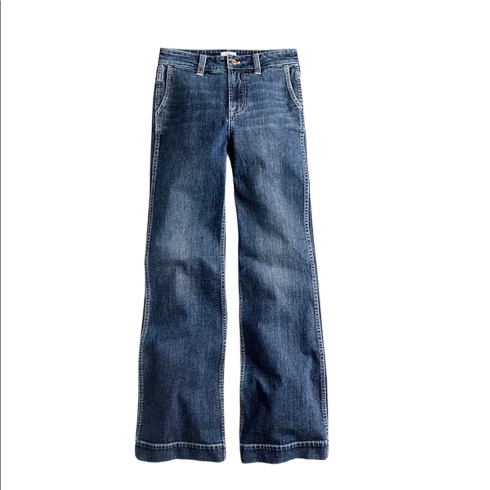 Jeans in Tohoe wash. J. Crew wide leg trouser style. Size 27.